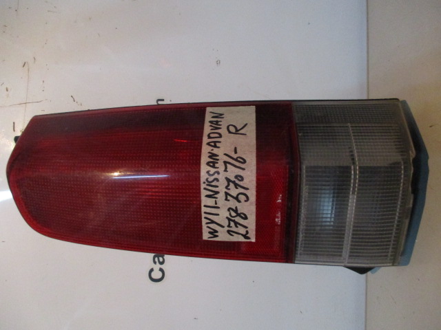 Used Nissan  TAIL LAMP RIGHT